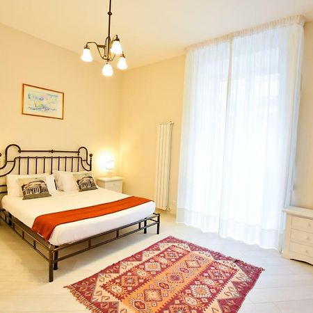 Domus Borbonica Bed and Breakfast Neapel Exteriör bild