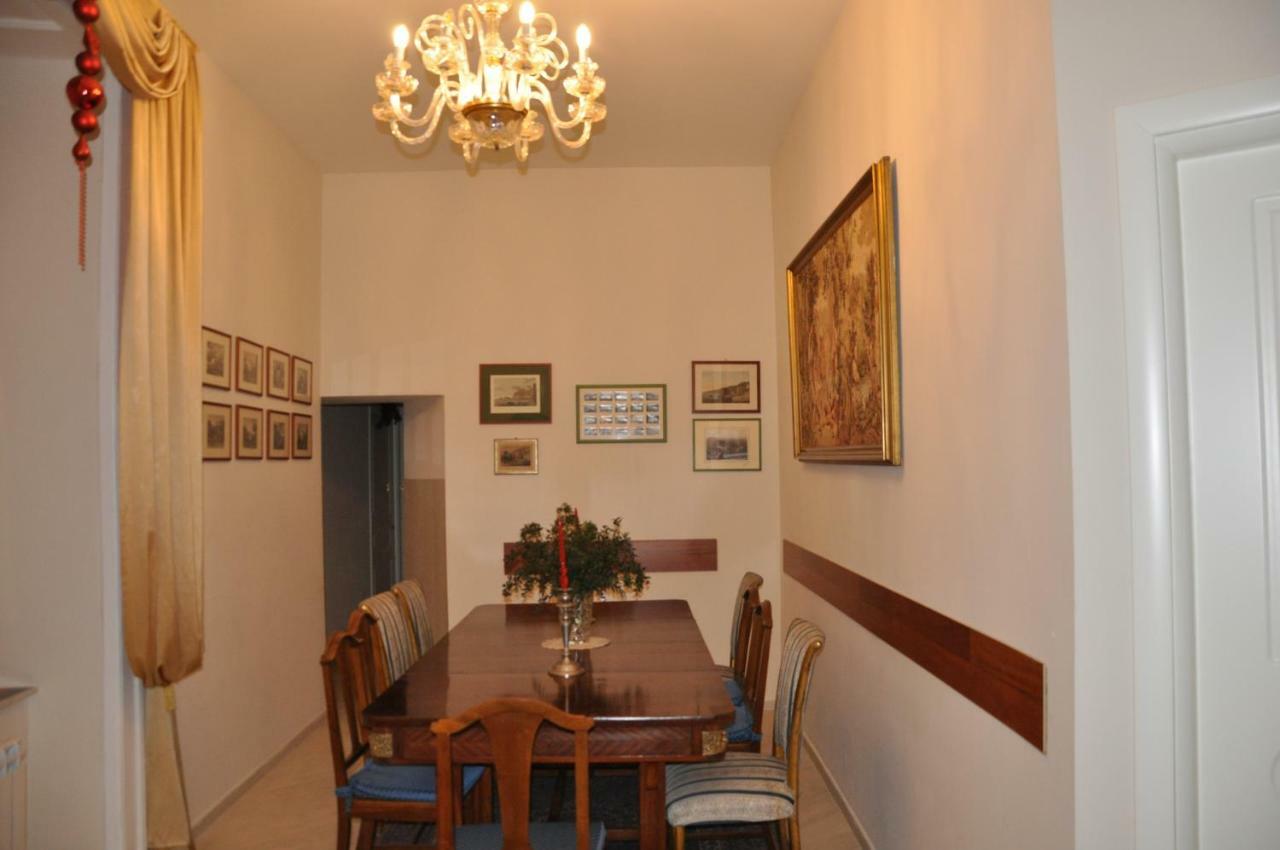 Domus Borbonica Bed and Breakfast Neapel Exteriör bild